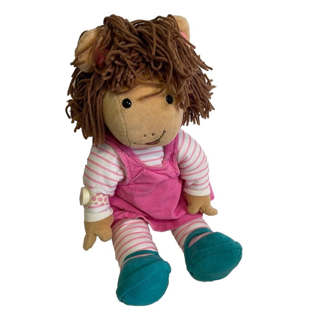 Vintage DW Arthur Doll